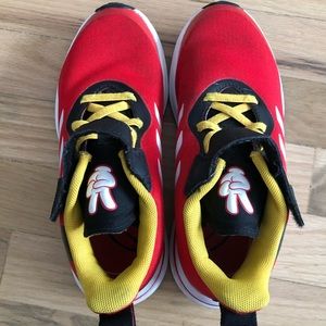 Boys ADIDAS x Disney Shoes Size 2.5